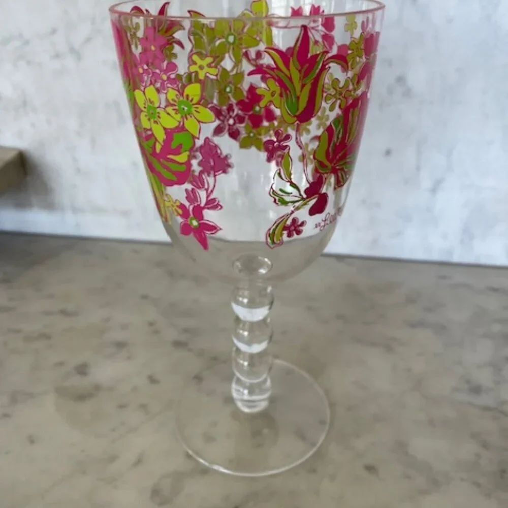 LILLY PULITZER Rose Garden Acrylic Stem Wine Glass